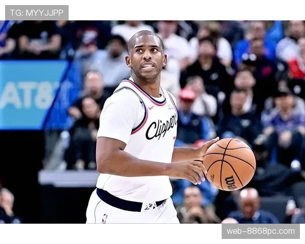 克里斯·保罗挡拆组织提升球队进攻节奏，对比年初助攻效率显著提高